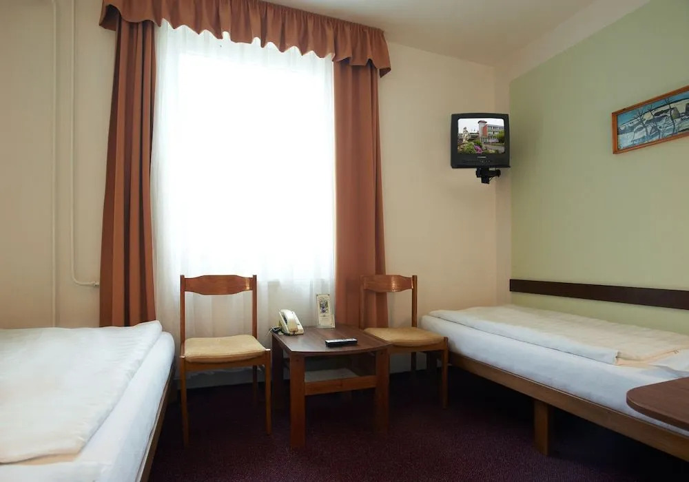 Komfort Hotel Platan