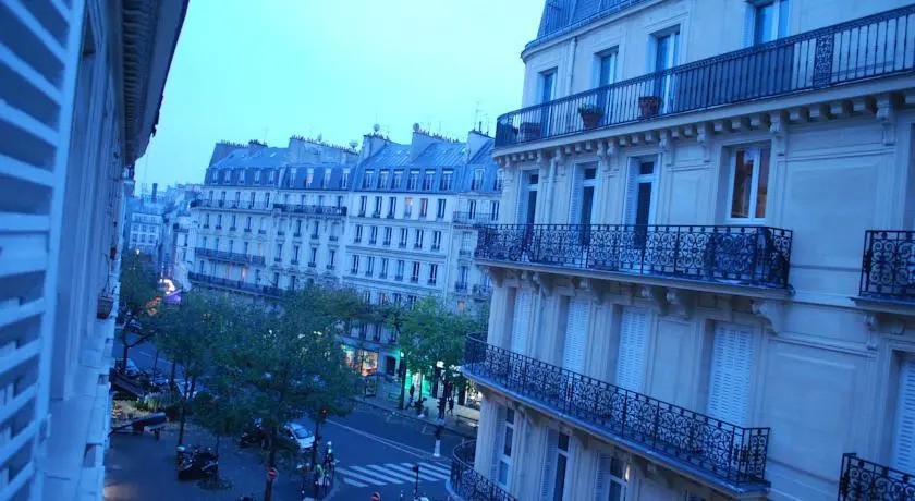 Chez Phil & Rosa
