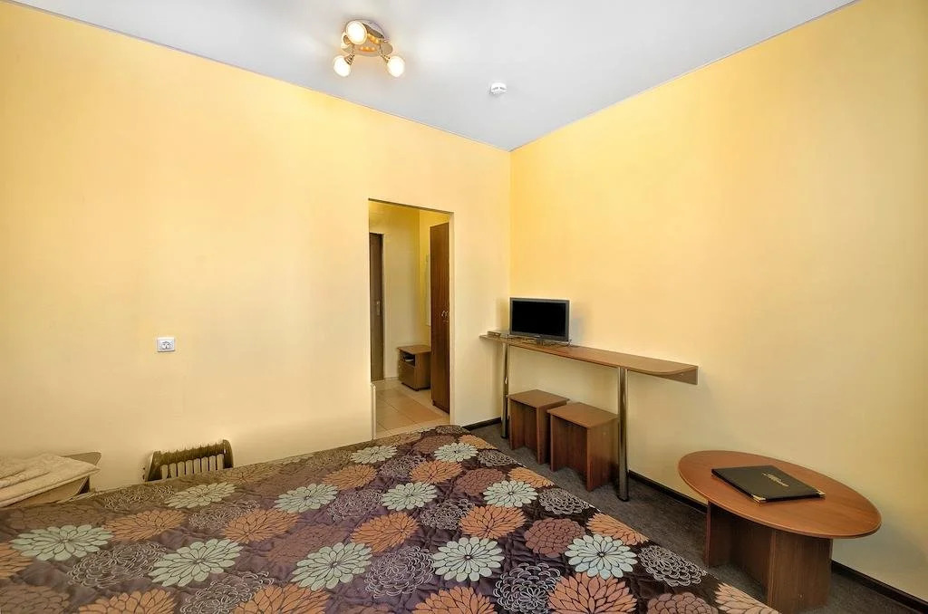 Hotel on Obvodnom
