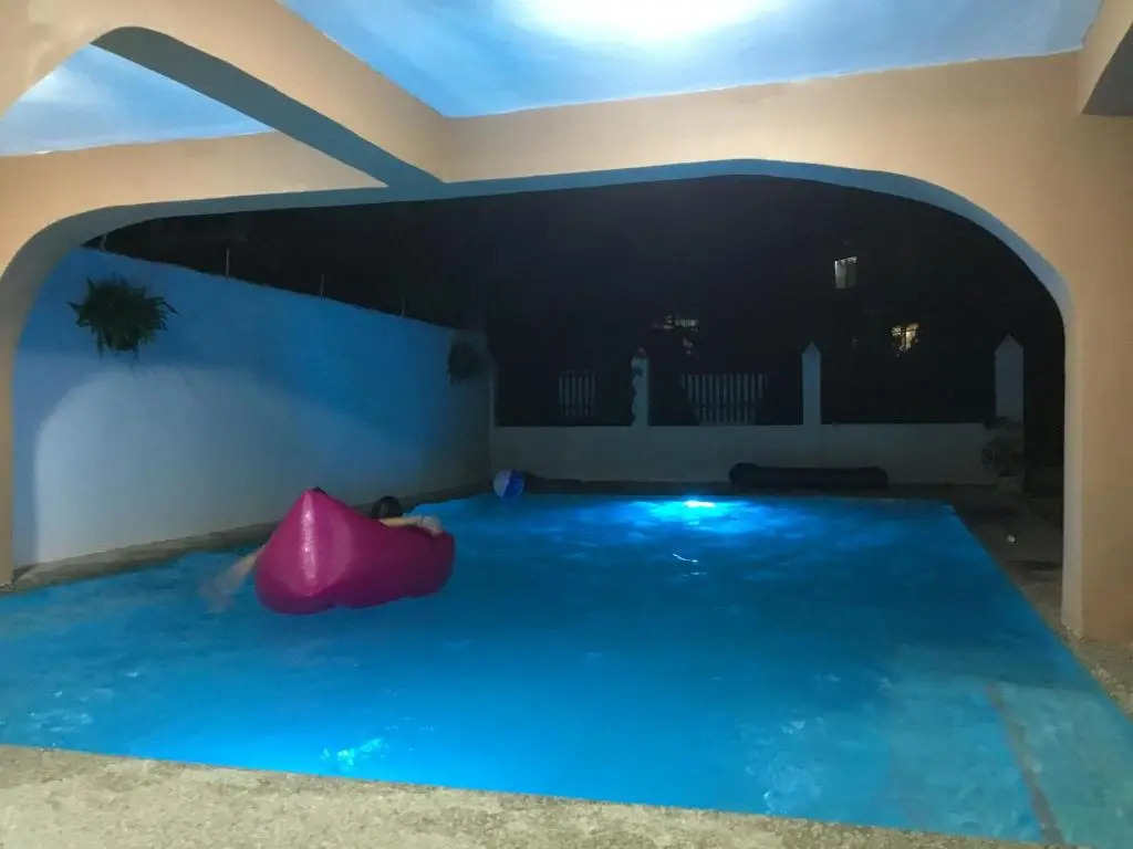 Larosa Hostel Puerto Princesa