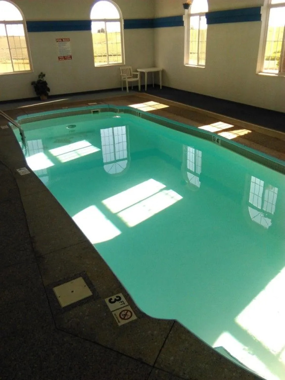 Urbana Inn & Suites