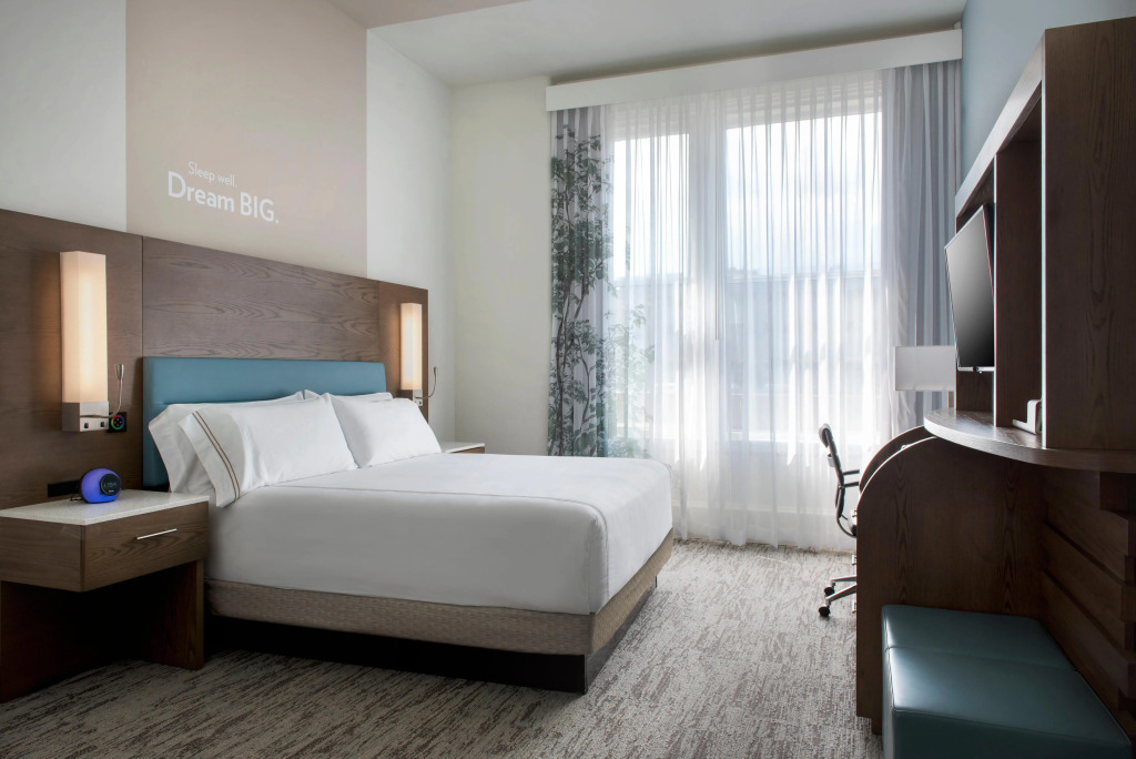 EVEN Hotel Pittsburgh Downtown by IHG