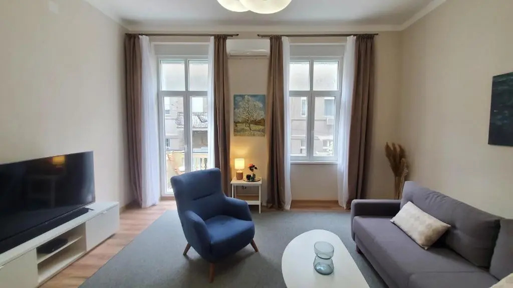 Yes Apartment, Belgrade Center