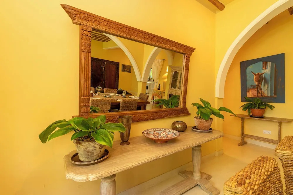 Allamanda Oleander Suite by YourHost