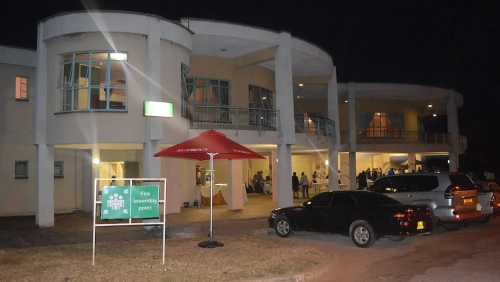 Cut Hotel