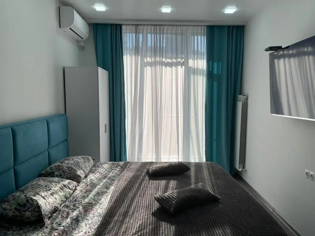 GURU residence