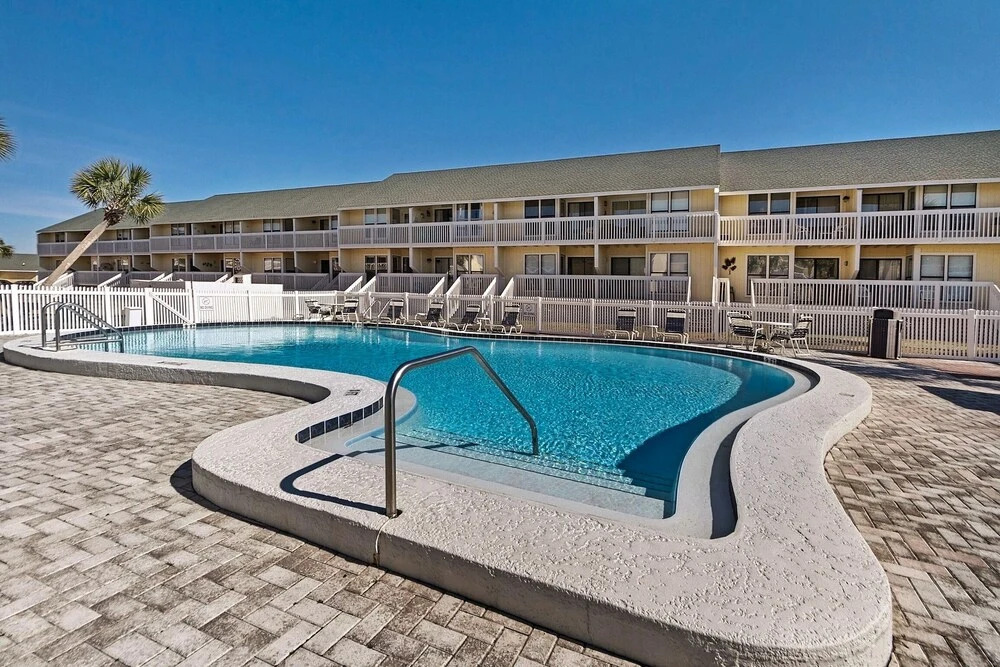 Sandpiper Cove 9228 2 Bedroom Condo by RedAwning