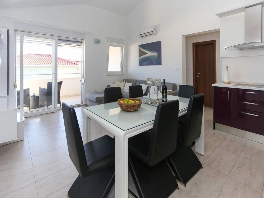 Spacious Villa With 6 Fully Equipped Apartments, Private Heatable Swimming Pool