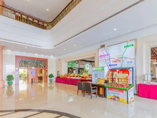 Lianhu Resort