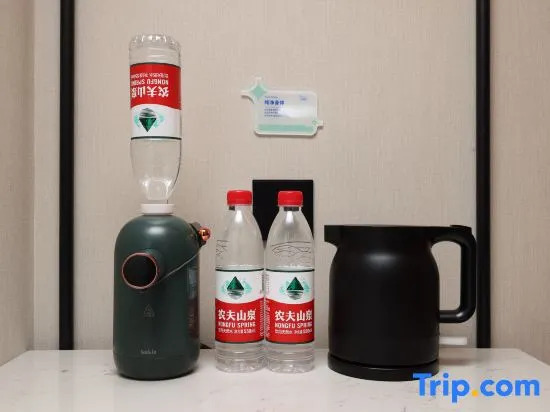 Liyi Hotel (Urumqi Hetian Second Street Dehui Wanda Branch)