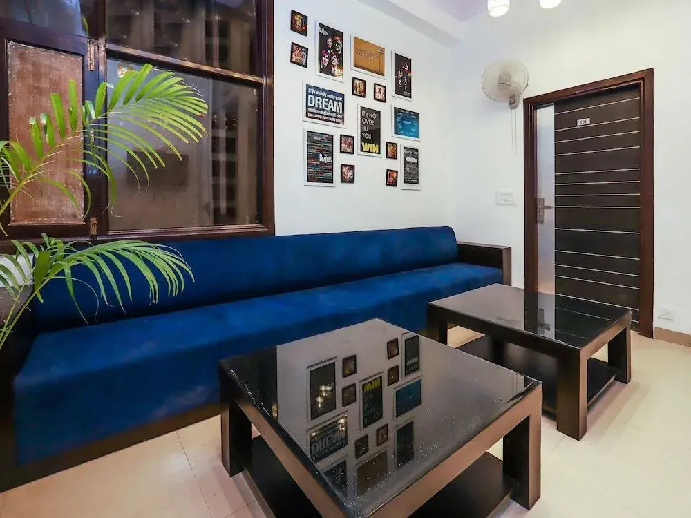 Capital O Noida Homestay 36