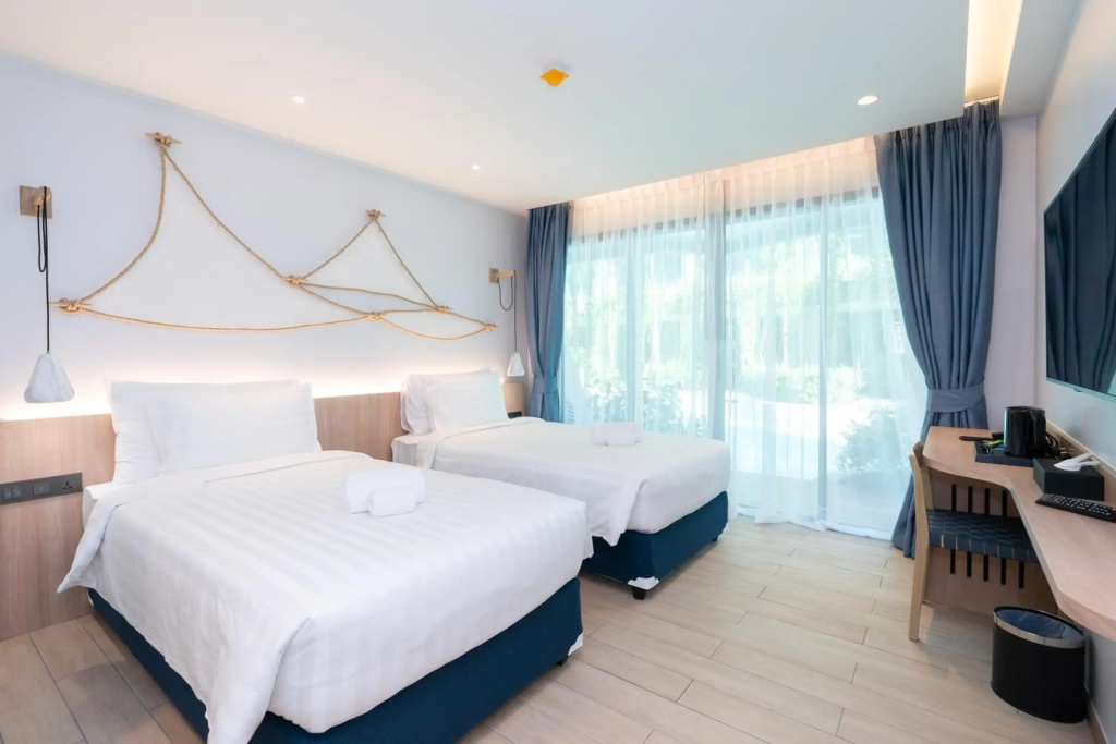 Panwaburi Beachfront Resort - SHA Extra Plus