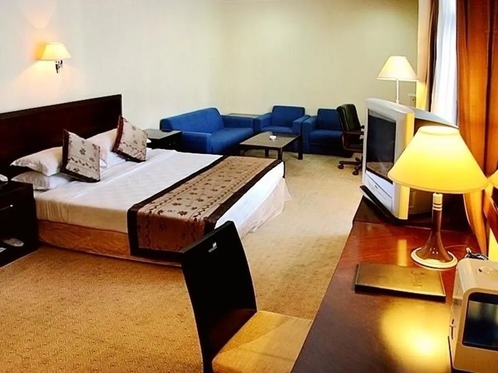 Kangming Hotel Beijing