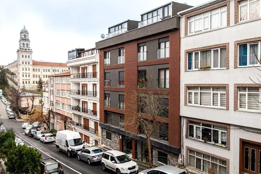 Comfy Flat With Balcony in Uskudar
