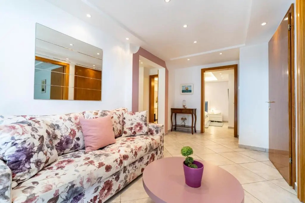 Villa Romantica Hotel