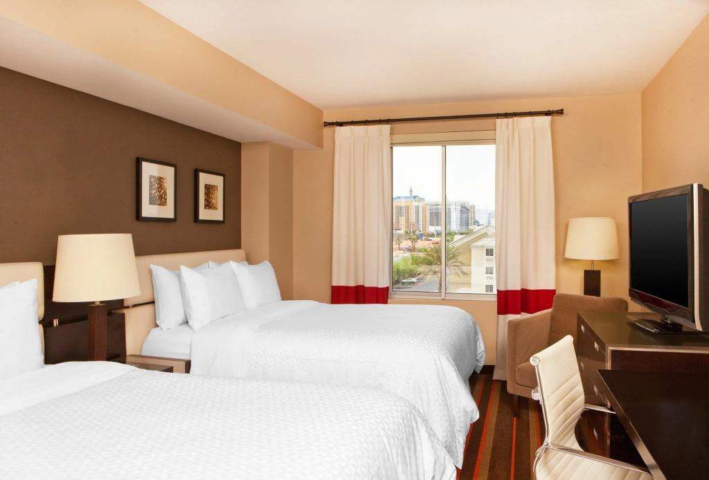 DoubleTree by Hilton Las Vegas East Flamingo