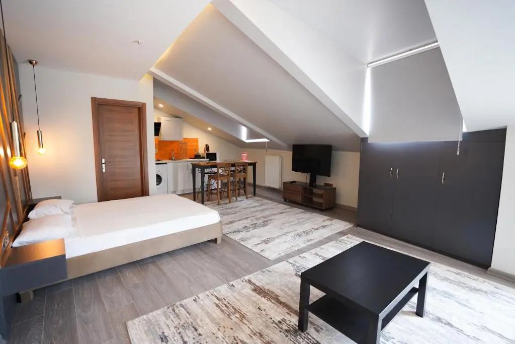 Family Time Suites Hotel
