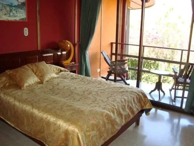 El Cafetal Inn
