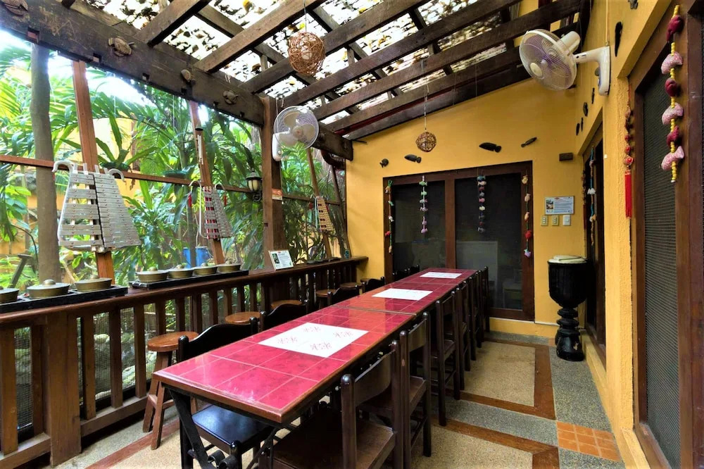 ZEN Rooms A. Villalon Drive