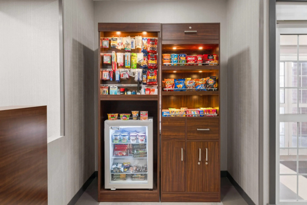 Wingate Suites By Wyndham Mansfield Ontario