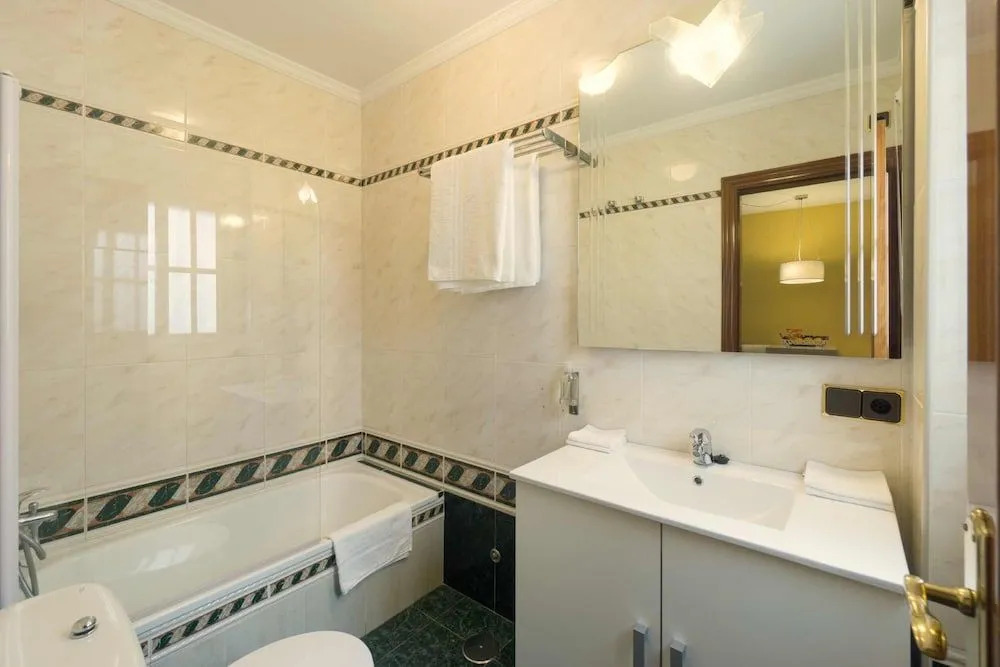 Aparthotel La Palmera