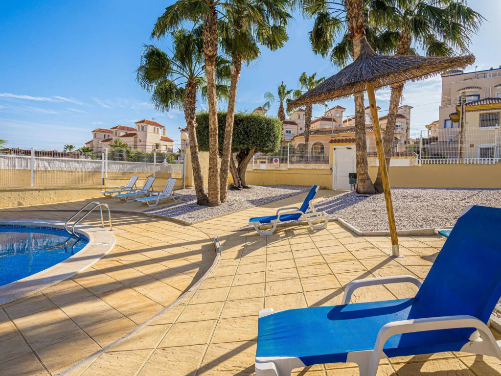 Charming Holiday Home in San Miguel de Salinas with Pool