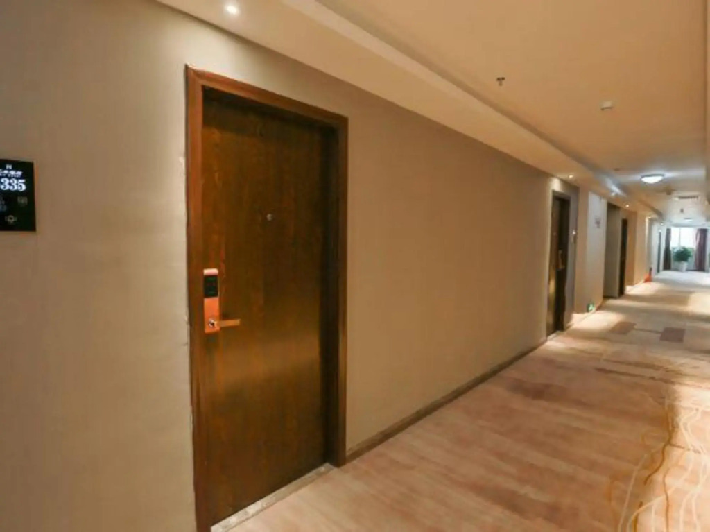 Dongguan H Art Hotel
