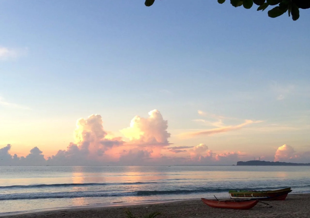 Golden Beach Cottages