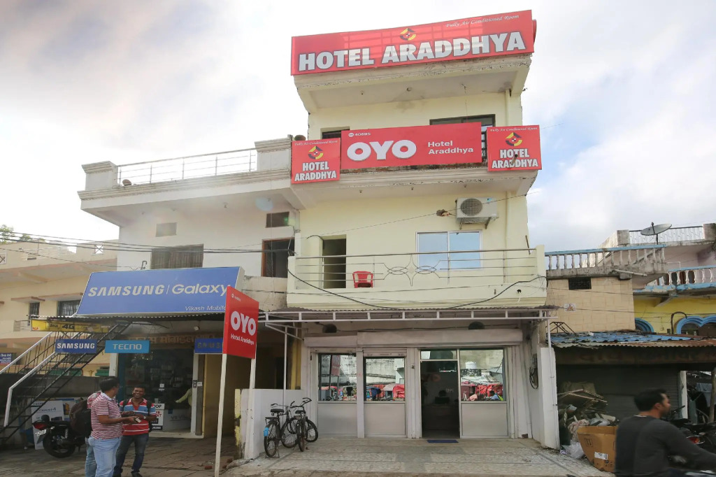 OYO 40695 Hotel Aradhya