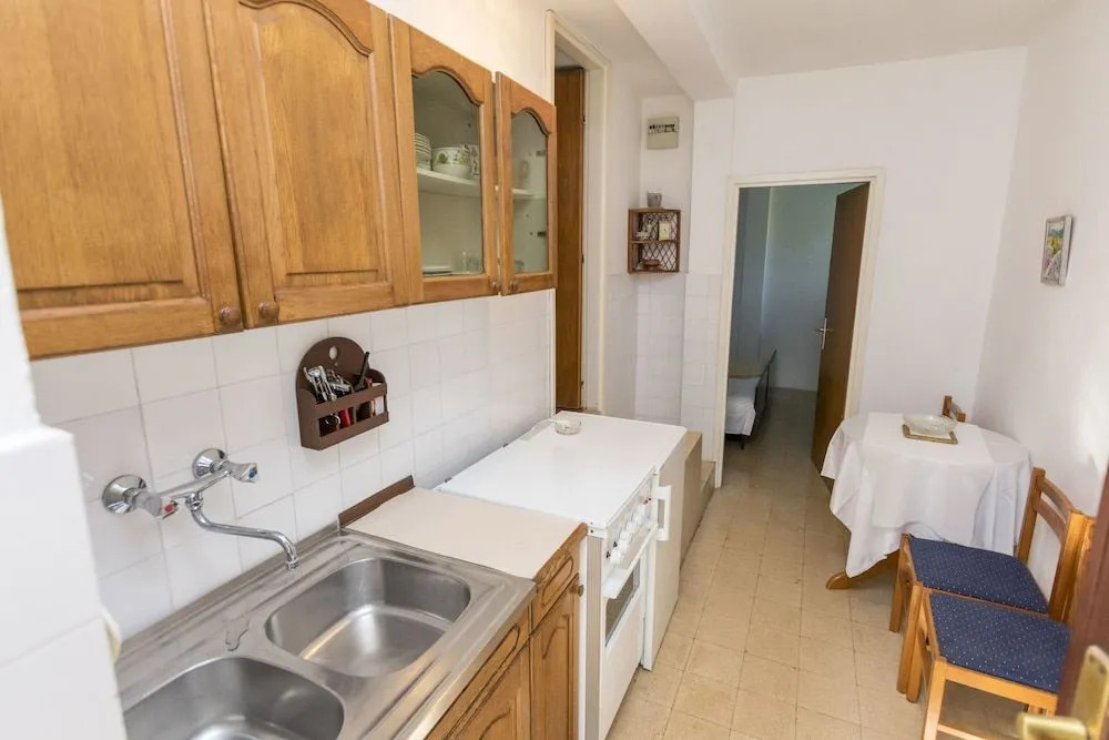 Apartment Primosten Studio