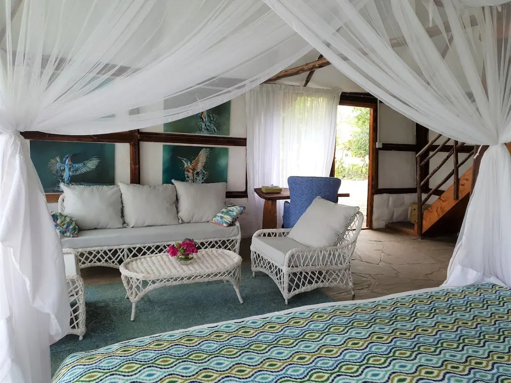 Swara Acacia Lodge