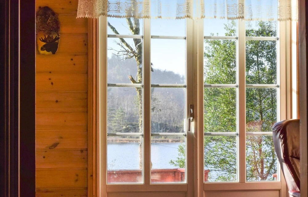 4 Bedroom Beautiful Home In Lyngdal