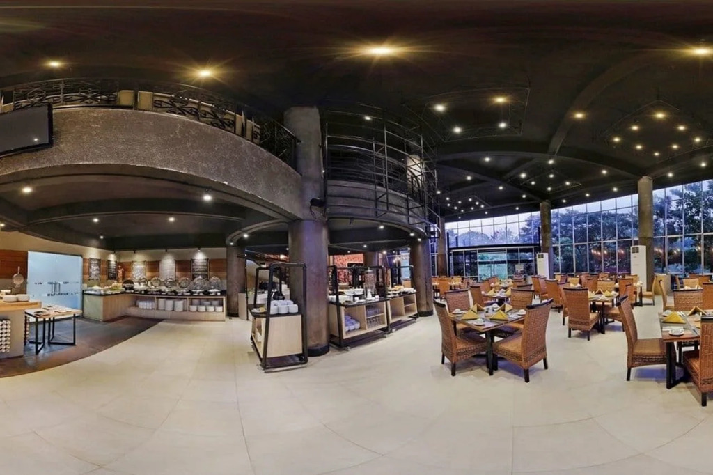 Oak Tree Emerald Hotel & Coventions Semarang