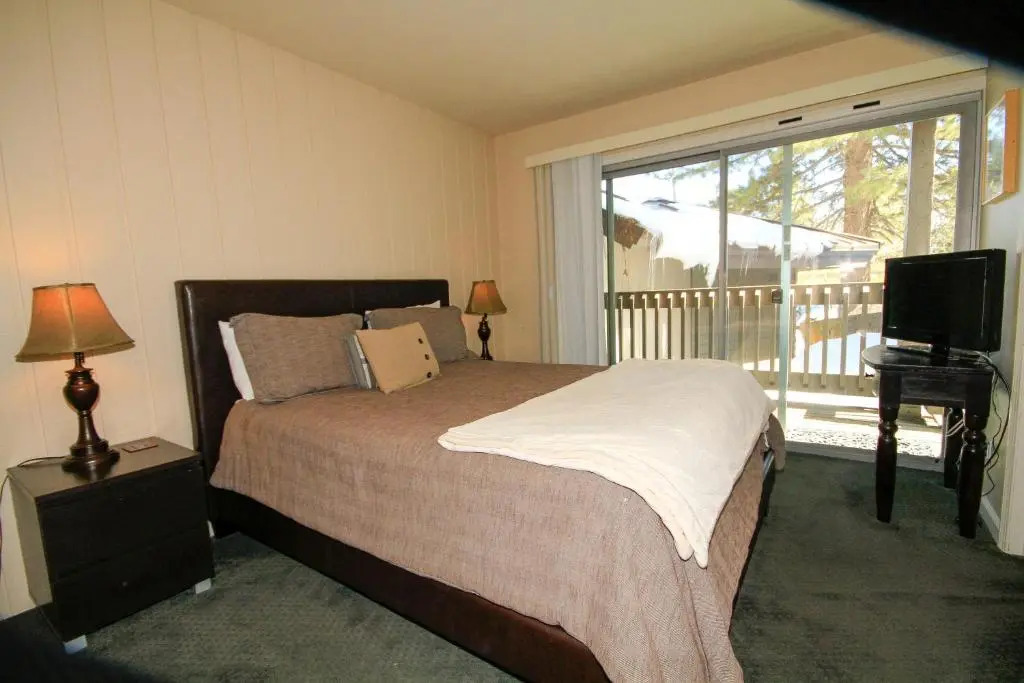 Sierra Park Villas #09