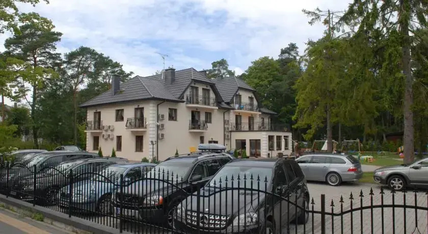 Villa Mariner