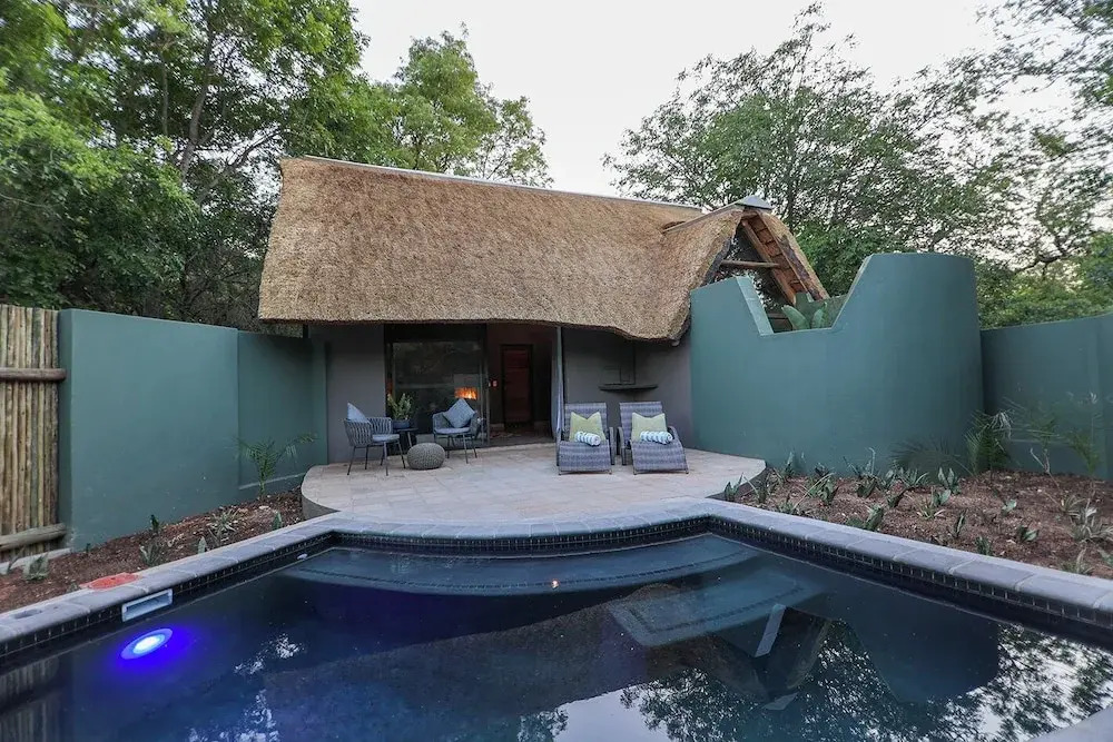 Tomo Safari Lodge