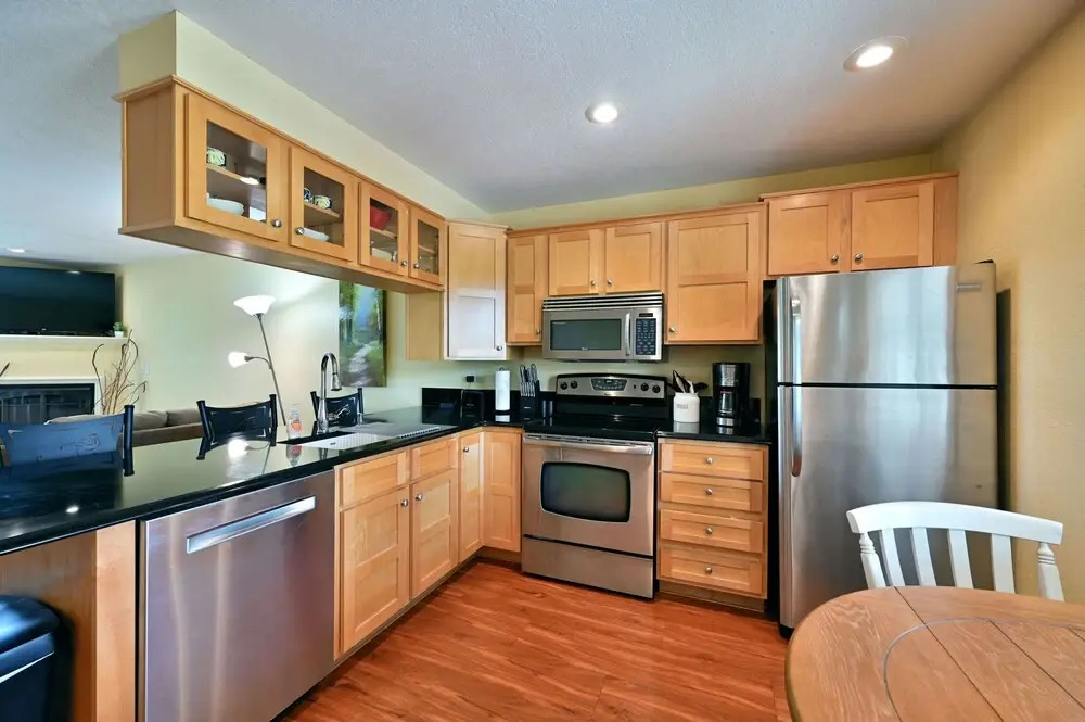 Unit 109 2 Bdrm/ 2 Ba 2 Bedroom Condo by RedAwning