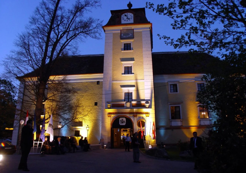 Hotel Schloss Weikersdorf