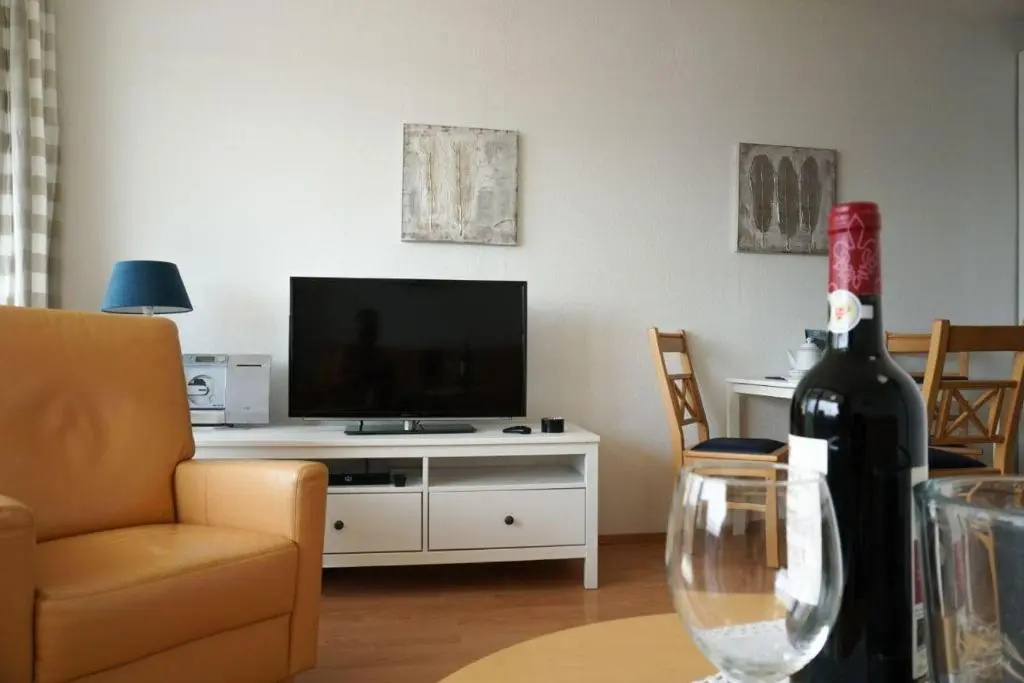 Strandhotel-Heiligenhafen-Wohnung-211-luette-Jolle-Typ-III