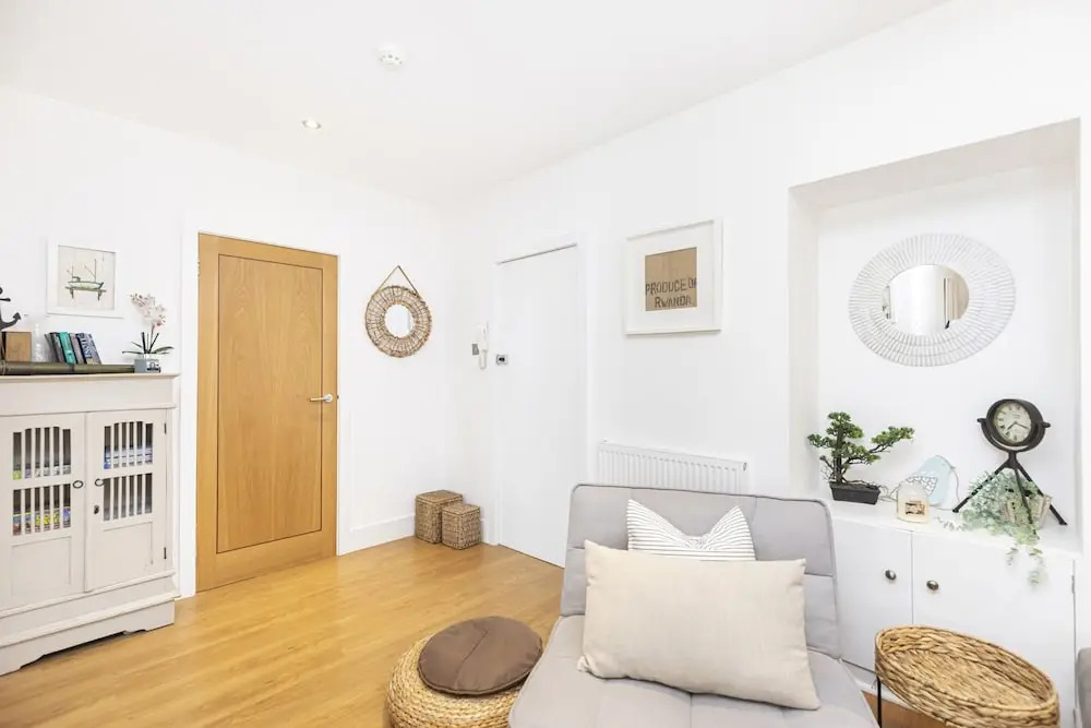 Stunning 1-bed Apartment Overlooking Swanage Bay