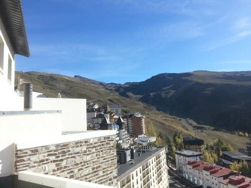 SKI & SNOW APARTMENTOS by TODOSIERRANEVADA - Plaza de Andalucia - Junto a los Telecabinas