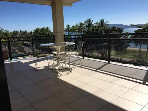 Townsville Apartments on The Strand - Penthouse