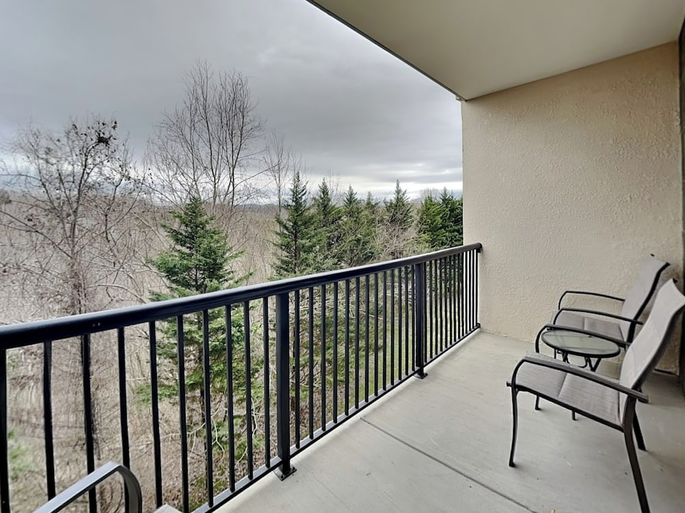 Mountain View 5402