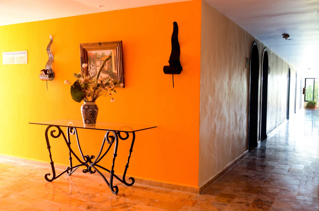 Caribbean Paradise Hotel & Spa - 5th Avenue