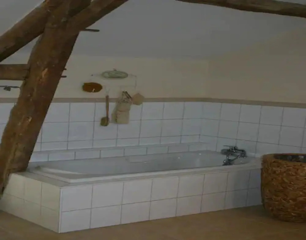 Estate in Pyrenees With Pool and Golf Nearby