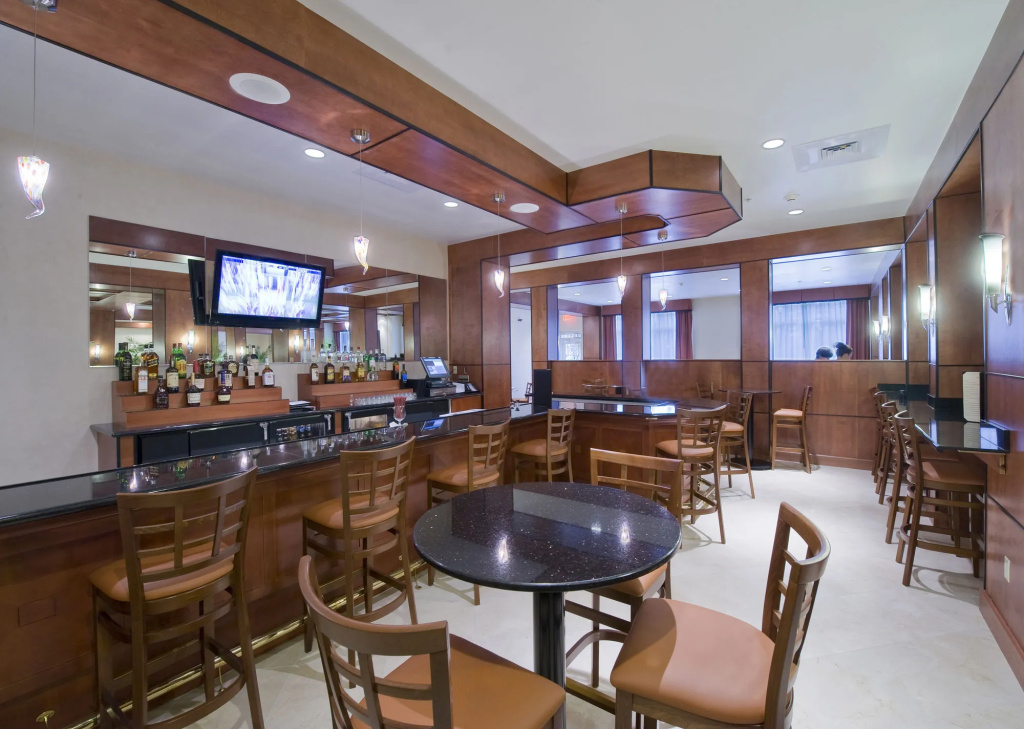 Holiday Inn Purdue - Fort Wayne by IHG
