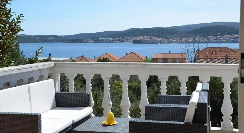 Apartments Casa Anica