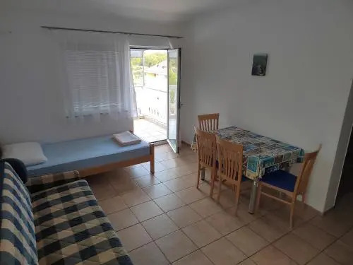 Apartments Mali Mate