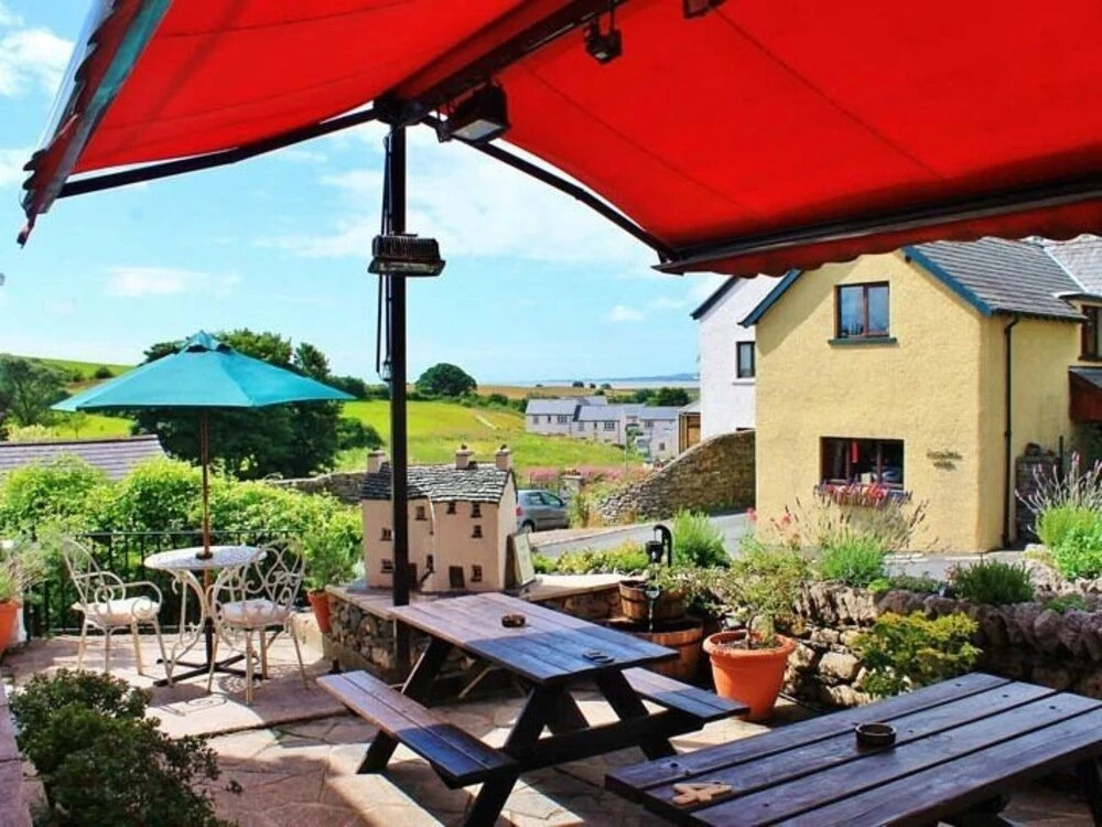 Rose And Crown Inn