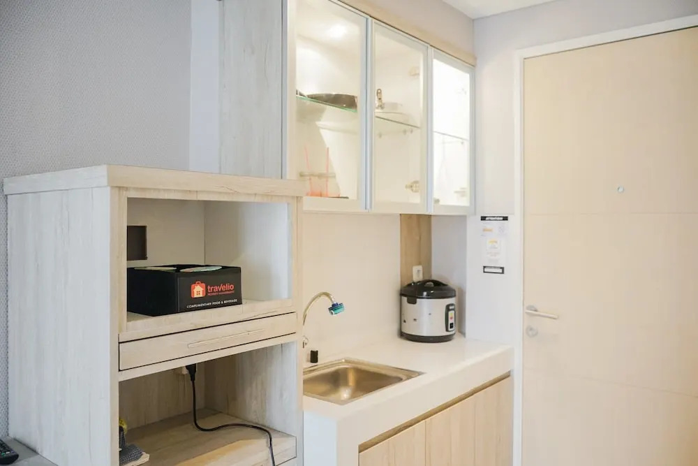 Relaxing and Tidy Studio Apartment at Ayodhya Residences